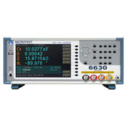 Punte RLC; Exactit.măs: ±0,05%; LCD TFT 7"; 6 cifre; 800x480