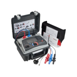 Aparat de măsură: rezistenţa de izolaţie; LCD; VAC: 30÷660V; IP65