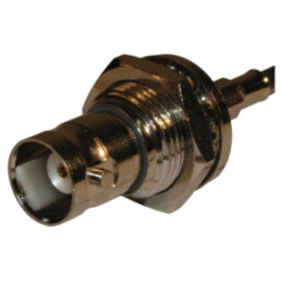 Conector: BNC; soclu; mamă; drept; 50Ω; crimpat; PTFE; aurit; alamă