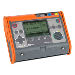 Aparat de măsură: rezistenţa prizei de pământ; LCD; 200mA; IP54