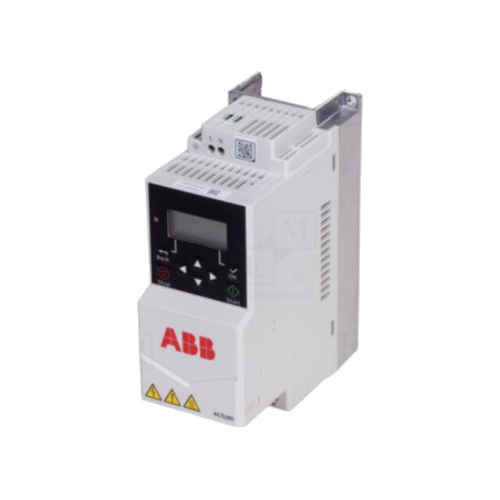 Invertor vectorial; Putere max.motor: 0,75kW; Ualim: 200÷240VAC