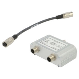 Double output connector