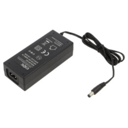 Alimentator: pulsatoriu; 12VDC; 5A; Ieşire: 5,5/2,1; 60W; 90÷264VAC