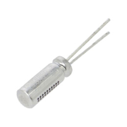 Acumul: Li-Ion; Unom: 2,4V; Tensiune de încărcare: 2,8V; ESR: 8Ω