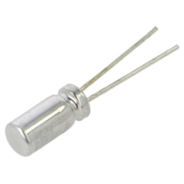 Acumul: Li-Ion; Unom: 2,4V; Tensiune de încărcare: 2,8V; ESR: 15Ω
