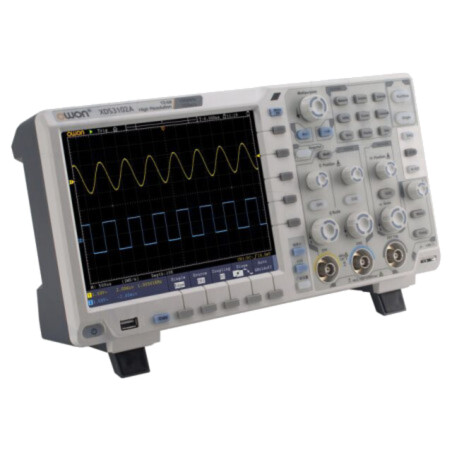 Osciloscop: digital; Ch: 2; 100MHz; 1Gsps; 40Mpts; LCD TFT 8"; XDS
