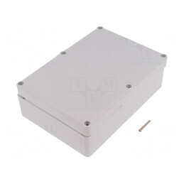 Carcasă universală impermeabilă cu bucșă din alamă 126x176x55 mm | Electronic-mag.ro | Componente Electronice