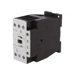 Contactor 3P 230VAC 18A pentru șină DIN