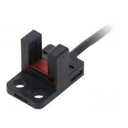 Senzor Fotoelectric PNP 6mm DARK-ON/LIGHT-ON PBT PM-Y45-P | Electronic-mag.ro | Componente Electronice