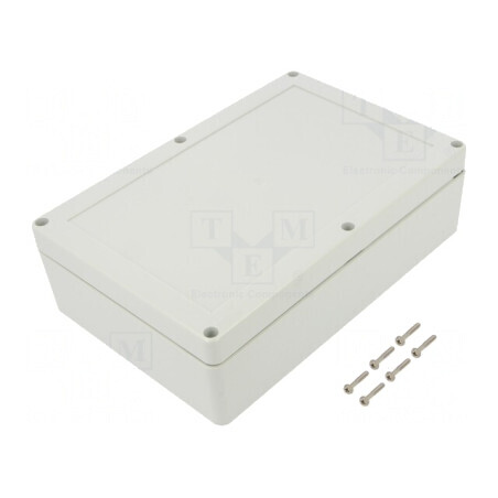 Carcasă universală 140mm x 210mm x 60mm cu bucșă din alamă | Electronic-mag.ro | Componente Electronice